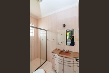 Casa à venda com 194m², 3 quartos e 1 vagaBanheiro da Suíte