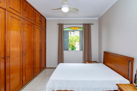 Casa à venda com 194m², 3 quartos e 1 vagaSuíte