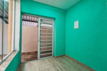 Casa para alugar com 85m², 2 quartos e sem vagaSala