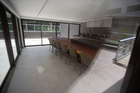 Apartamento à venda com 134m², 4 quartos e 4 vagasArea comum