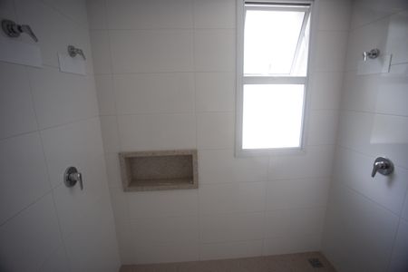 Apartamento à venda com 134m², 4 quartos e 4 vagasSuite 2