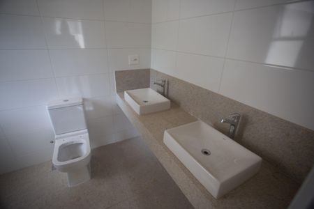 Apartamento à venda com 134m², 4 quartos e 4 vagasSuite 2