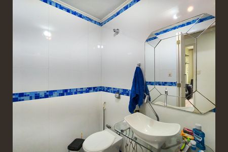 Apartamento à venda com 55m², 1 quarto e sem vagaBanheiro Corredor