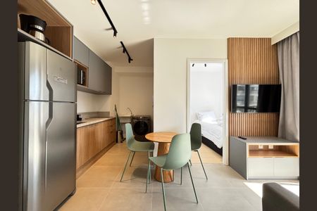 Sala  de apartamento para alugar com 2 quartos, 38m² em Vila Nova Conceição, São Paulo