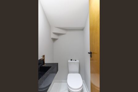 Casa à venda com 90m², 2 quartos e 2 vagasLavabo