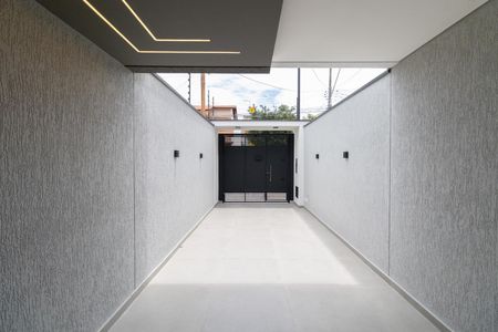 Casa à venda com 90m², 2 quartos e 2 vagasGaragem