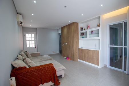 Sala  de casa de condomínio para alugar com 3 quartos, 120m² em Boa Vista, Sorocaba