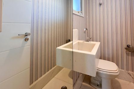 Apartamento para alugar com 138m², 3 quartos e 2 vagasLavabo