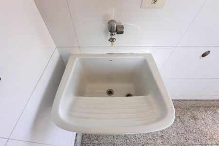 Apartamento para alugar com 138m², 3 quartos e 2 vagasÁrea de Serviço