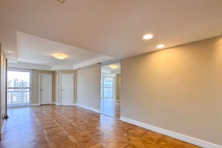 Apartamento para alugar com 138m², 3 quartos e 2 vagasSala