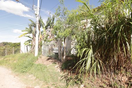 Casa para alugar com 5000m², 4 quartos e 3 vagasQuintal