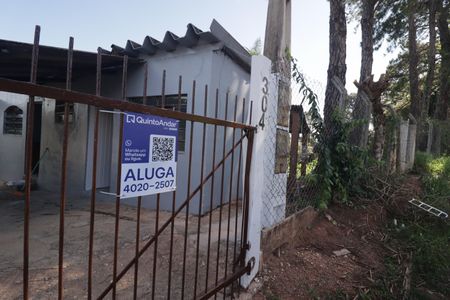 Casa para alugar com 5000m², 4 quartos e 3 vagasFachada