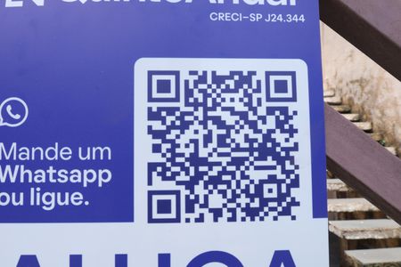 Casa para alugar com 245m², 4 quartos e 4 vagasPlaca instalada no portão do imóvel - Código OPGG-27