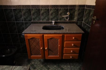 Casa para alugar com 245m², 4 quartos e 4 vagasBanheiro 1 - Suíte