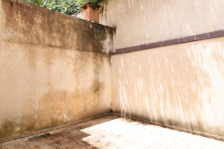 Casa para alugar com 245m², 4 quartos e 4 vagasQuintal