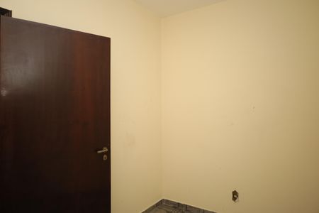 Casa para alugar com 245m², 4 quartos e 4 vagasQuarto 4