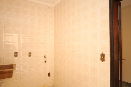 Casa para alugar com 245m², 4 quartos e 4 vagasÁrea de Serviço