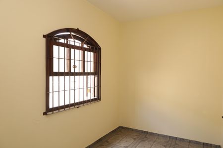 Casa para alugar com 245m², 4 quartos e 4 vagasQuarto 2