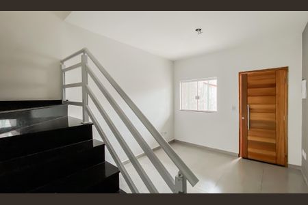 Sala de casa à venda com 2 quartos, 80m² em Jardim Fernandes, São Paulo