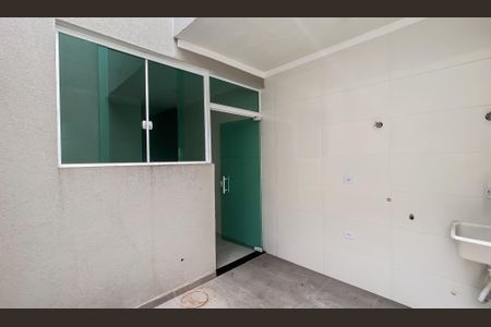 Casa à venda com 80m², 2 quartos e 2 vagasÁrea de Serviço