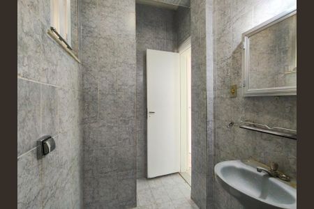 Apartamento à venda com 60m², 2 quartos e sem vagaBanheiro Corredor