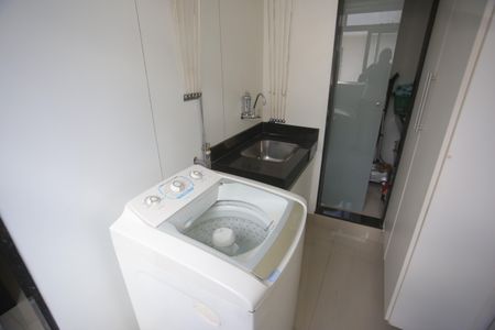 Apartamento à venda com 110m², 3 quartos e 2 vagasArea de serviço