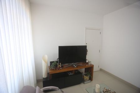 Apartamento à venda com 110m², 3 quartos e 2 vagasSala