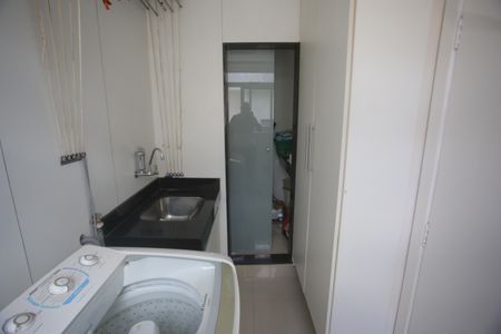 Apartamento à venda com 110m², 3 quartos e 2 vagasArea de serviço