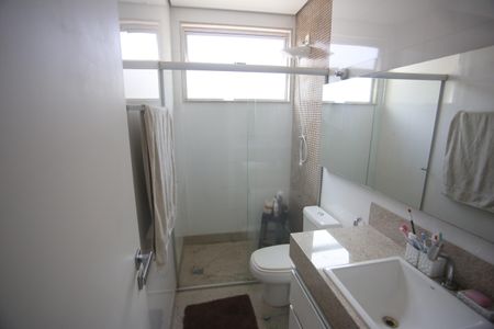 Apartamento à venda com 110m², 3 quartos e 2 vagasBanheiro