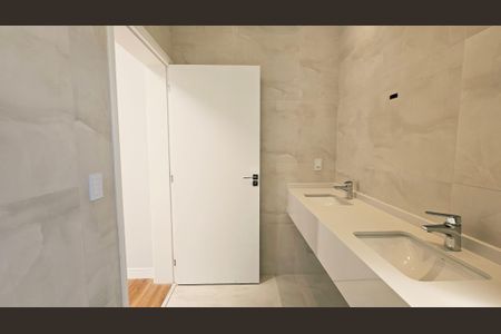 Casa de condomínio à venda com 432m², 4 quartos e 4 vagas