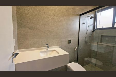 Casa de condomínio à venda com 432m², 4 quartos e 4 vagas