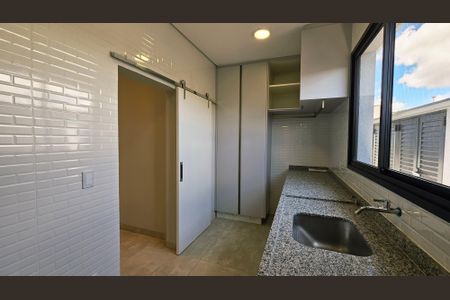 Casa de condomínio à venda com 432m², 4 quartos e 4 vagas