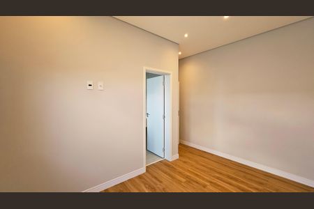 Casa de condomínio à venda com 432m², 4 quartos e 4 vagas