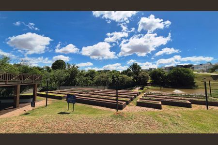 Casa de condomínio à venda com 432m², 4 quartos e 4 vagas