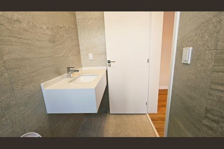 Casa de condomínio à venda com 432m², 4 quartos e 4 vagas