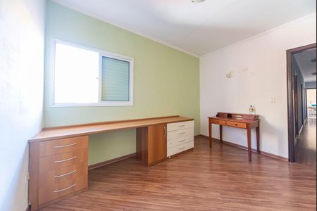 Apartamento à venda com 140m², 3 quartos e 2 vagasQuarto 3