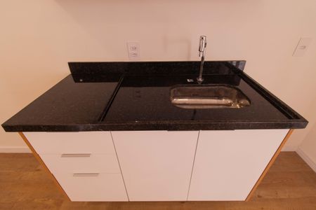 Studio para alugar com 33m², 0 quarto e sem vaga Studio para alugar com 33m², 0 quarto e sem vagaStudio