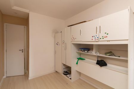 Quarto 1 de apartamento para alugar com 2 quartos, 48m² em Vila Zefira, São Paulo