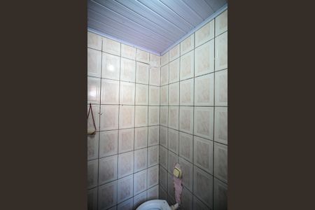 Banheiro de casa para alugar com 1 quarto, 50m² em Parque Maraba, Taboão da Serra