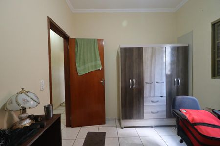 Casa para alugar com 150m², 3 quartos e 3 vagasQuarto 1