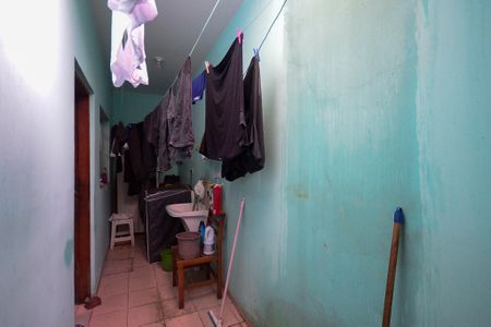 Casa à venda com 95m², 2 quartos e 2 vagas