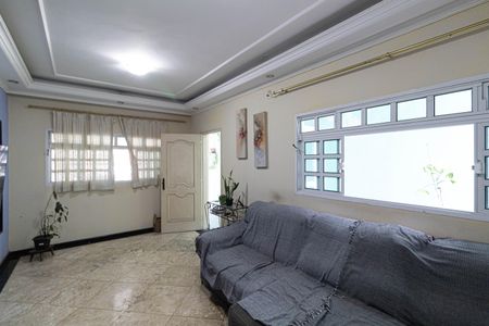 Sala de casa à venda com 3 quartos, 150m² em Itaquera, São Paulo