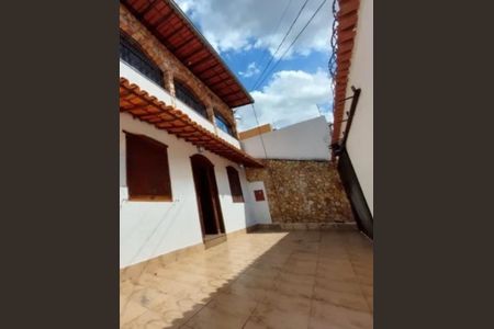 Casa para alugar com 3 quartos, 150m² em Alto Caiçaras, Belo Horizonte