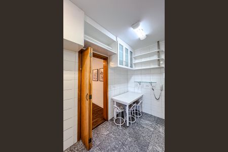 Apartamento à venda com 127m², 3 quartos e 4 vagas Apartamento à venda com 127m², 3 quartos e 4 vagasCozinha