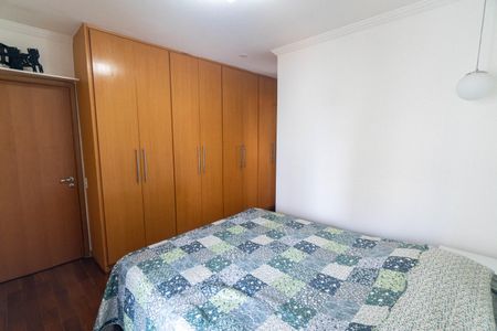 Suite de apartamento à venda com 3 quartos, 140m² em Chácara Inglesa, São Paulo