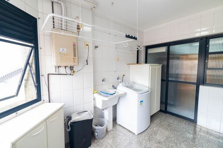 Apartamento à venda com 140m², 3 quartos e 3 vagasÁrea de Serviço