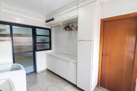 Apartamento à venda com 140m², 3 quartos e 3 vagasÁrea de Serviço