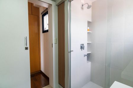 Apartamento à venda com 140m², 3 quartos e 3 vagasBanheiro da Suíte