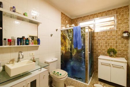 Banheiro social de casa à venda com 3 quartos, 240m² em Vila Medeiros, São Paulo