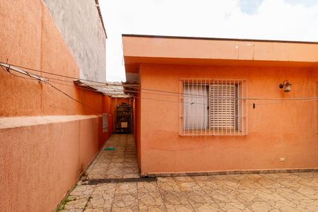 Casa à venda com 240m², 3 quartos e 6 vagasÁrea externa